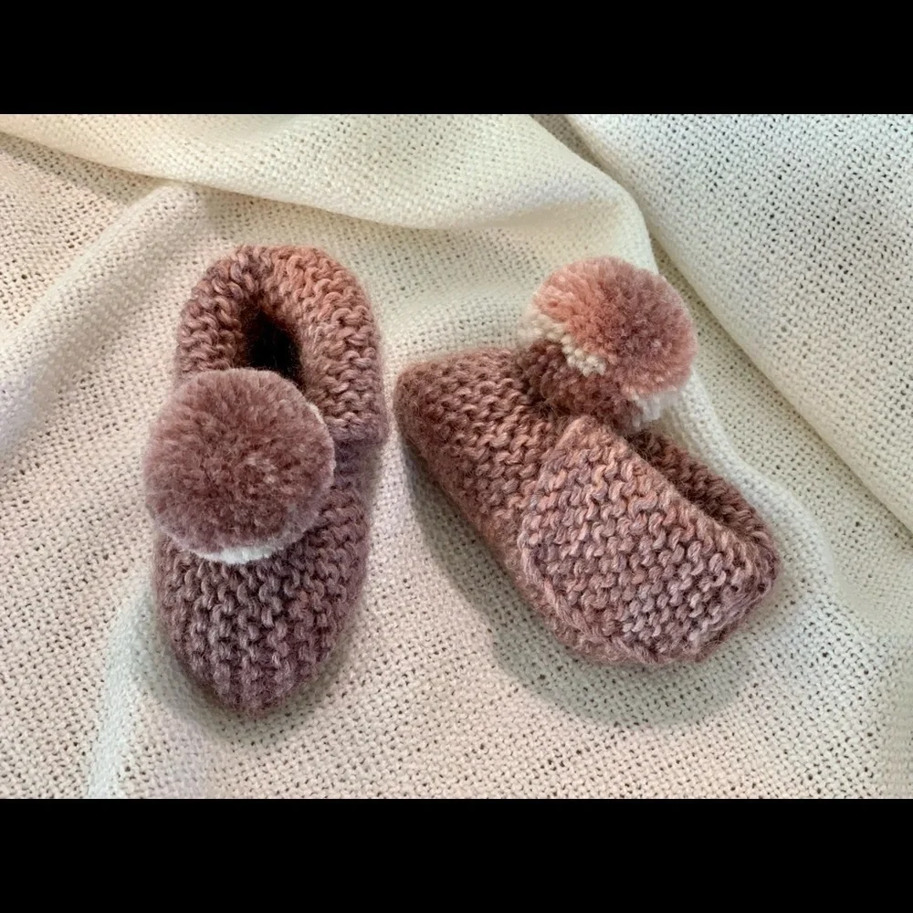 Baby Booties 0-3 months, Baby Shoes with Pompons, Newborn Socks Baby Sho…